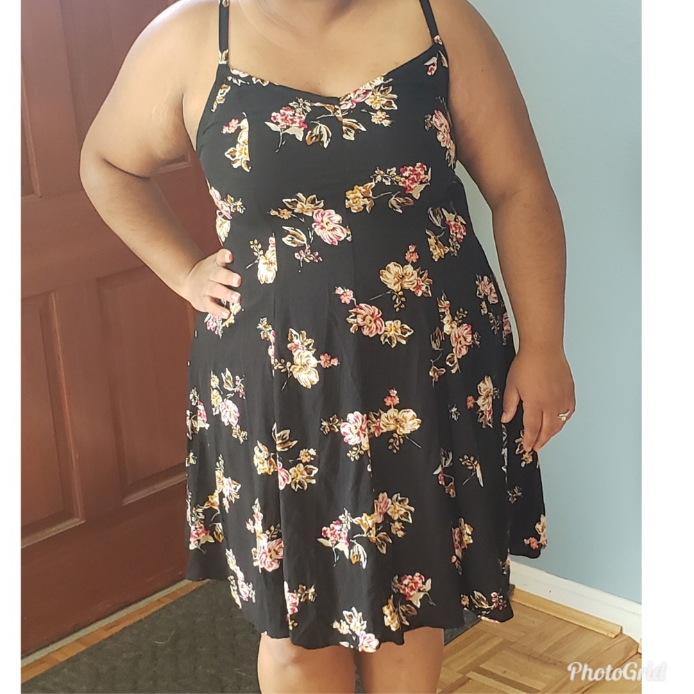Torrid size 1 slip dress black floral